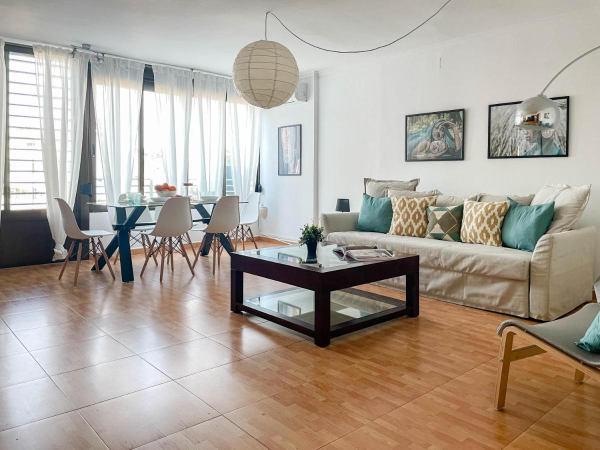 Amplio Apartamento En Pleno Corazon De Alicante Eksteriør bilde